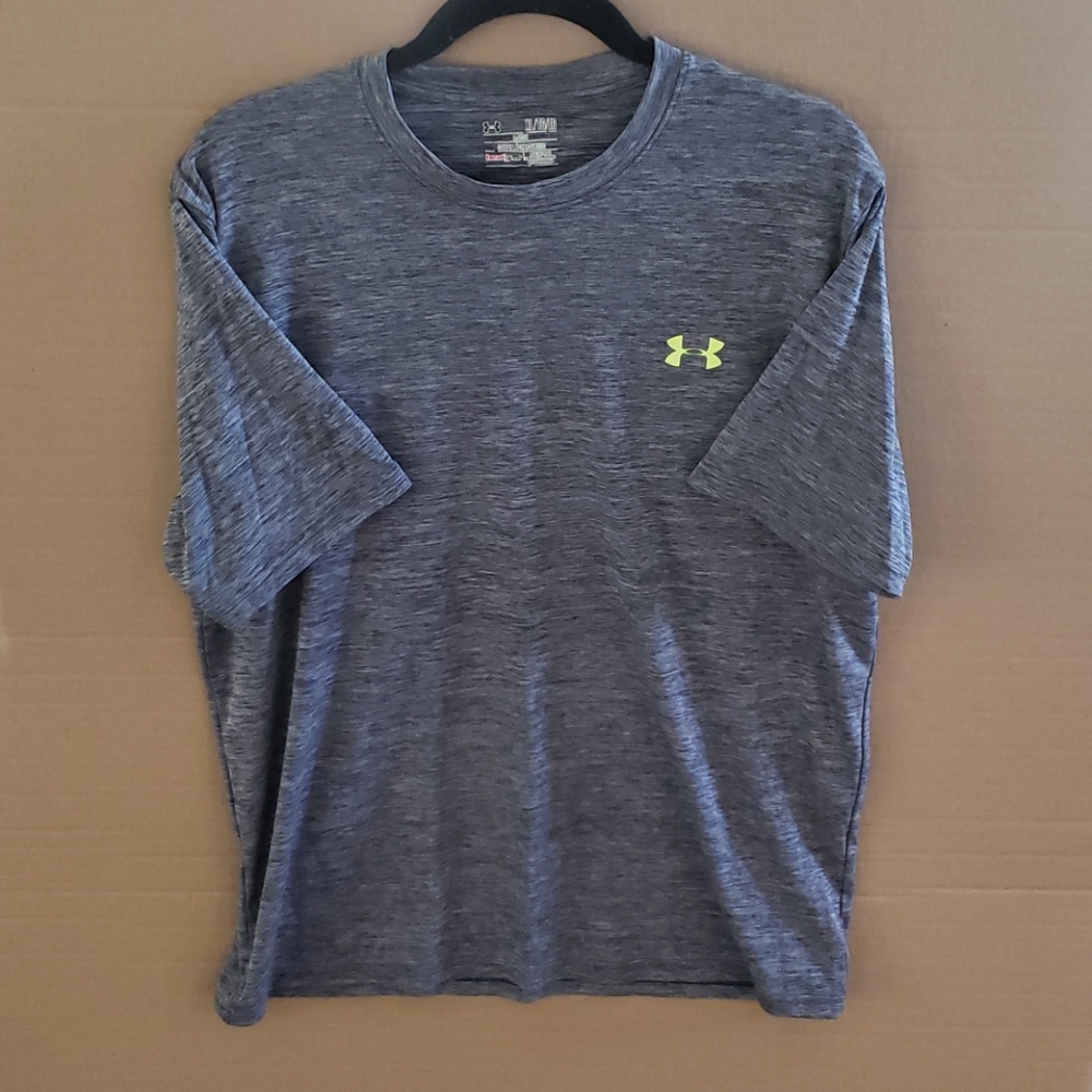 Under Armour heat gear tee shirt
